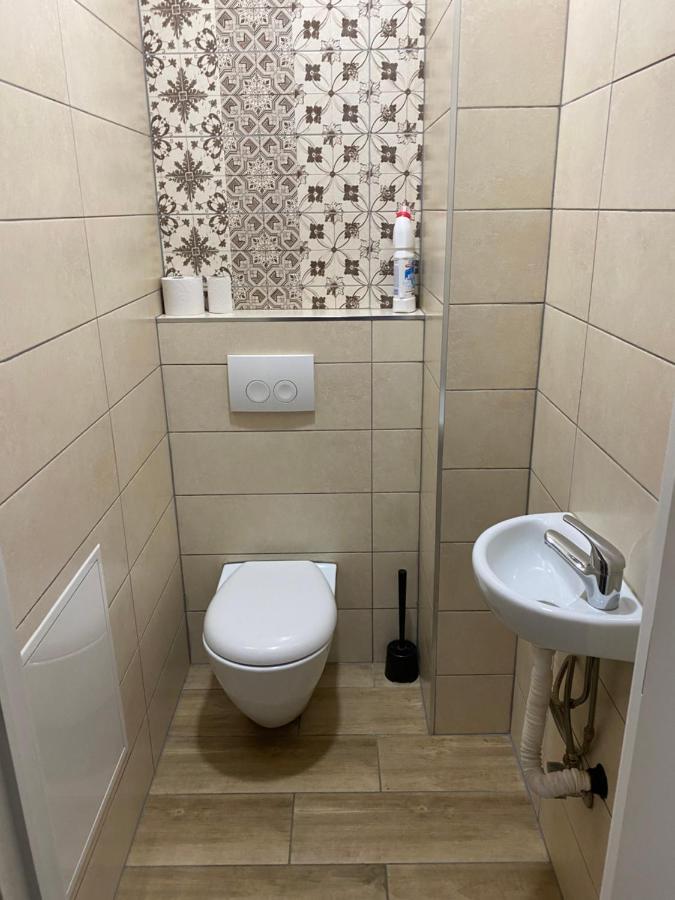 Apartments Plantin 3 Sleeping Rooms 2 Bathrooms. Antwerpen Exterior foto