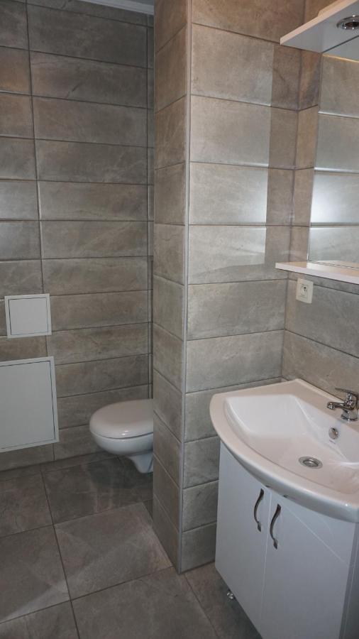 Apartments Plantin 3 Sleeping Rooms 2 Bathrooms. Antwerpen Exterior foto