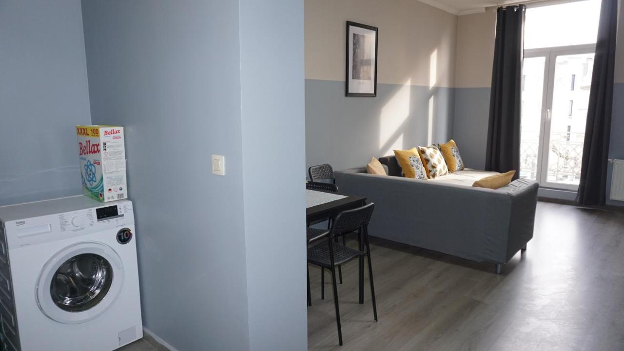 Apartments Plantin 3 Sleeping Rooms 2 Bathrooms. Antwerpen Exterior foto